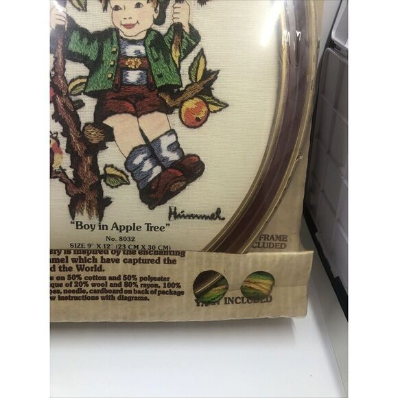 Hummel Stitchery Knitting Kit Yarn Included #8032 Boy in Apple Tree. Vintage - Picture 6 of 10